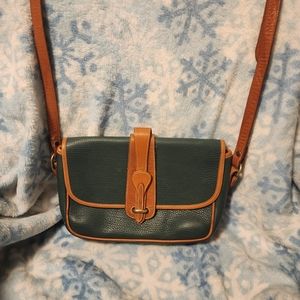 VTG Dooney & Bourke green purse